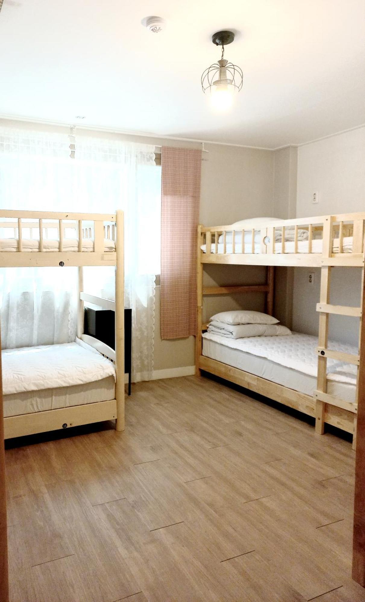 Pohang Youngildae Guesthouse Oda fotoğraf