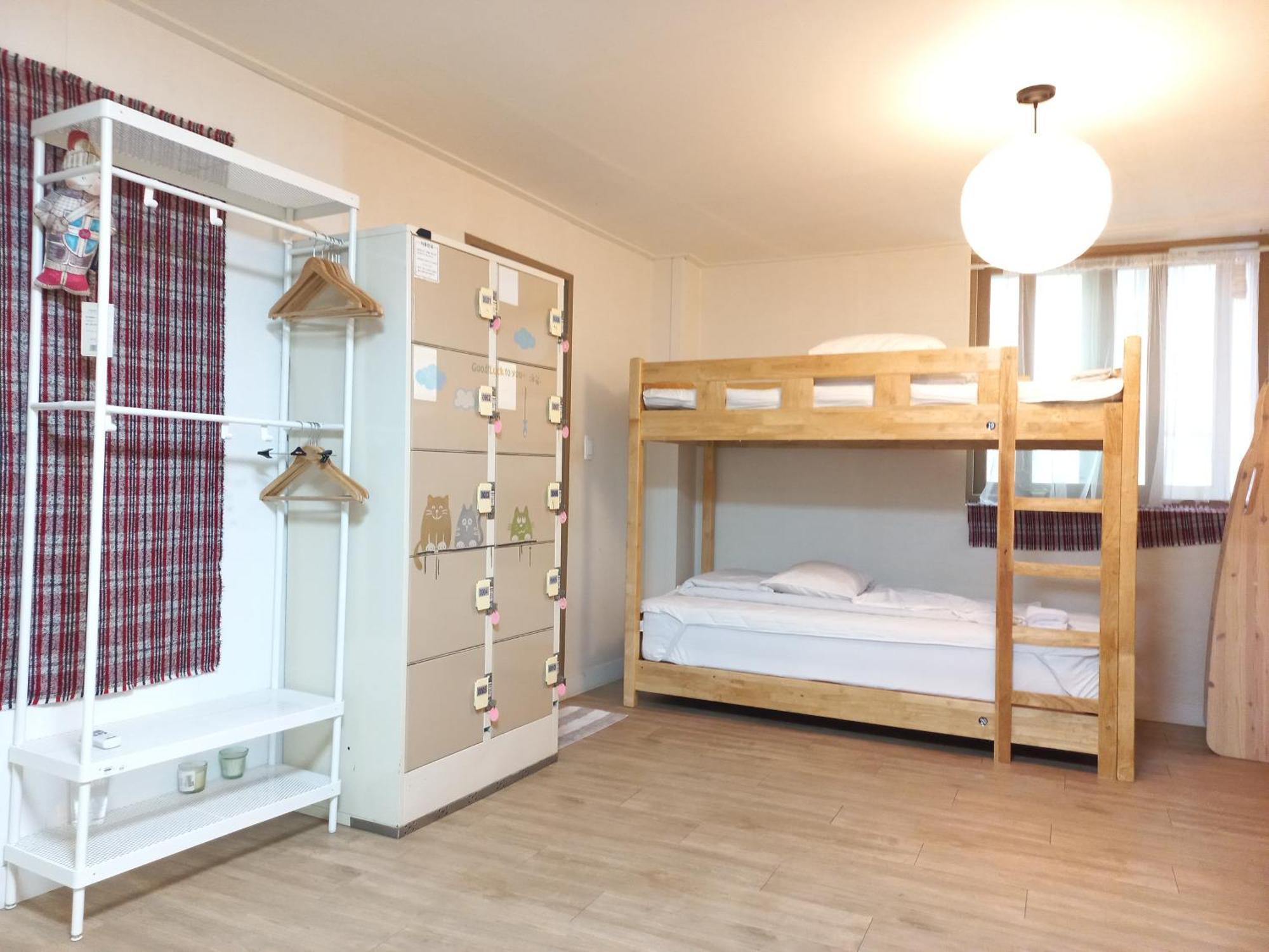Pohang Youngildae Guesthouse Oda fotoğraf